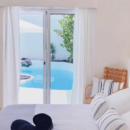 Tiguaro Piscina Climat Jacuzzy Ac 9 12 Villa Corralejo